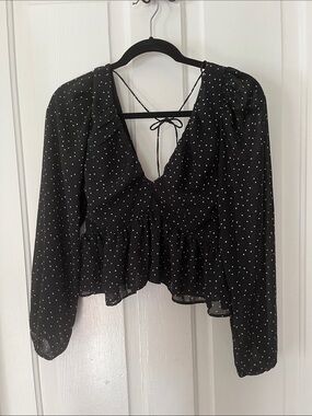 H&M long sleeve low cut blouse with poplin bottom